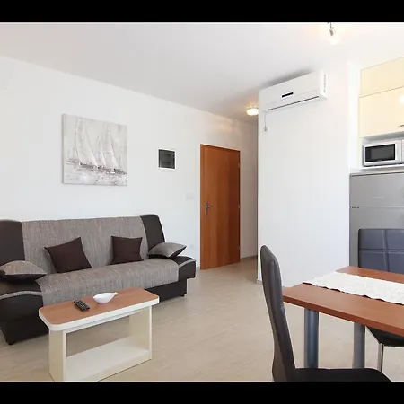 Latoma * Privlaka (Zadar)